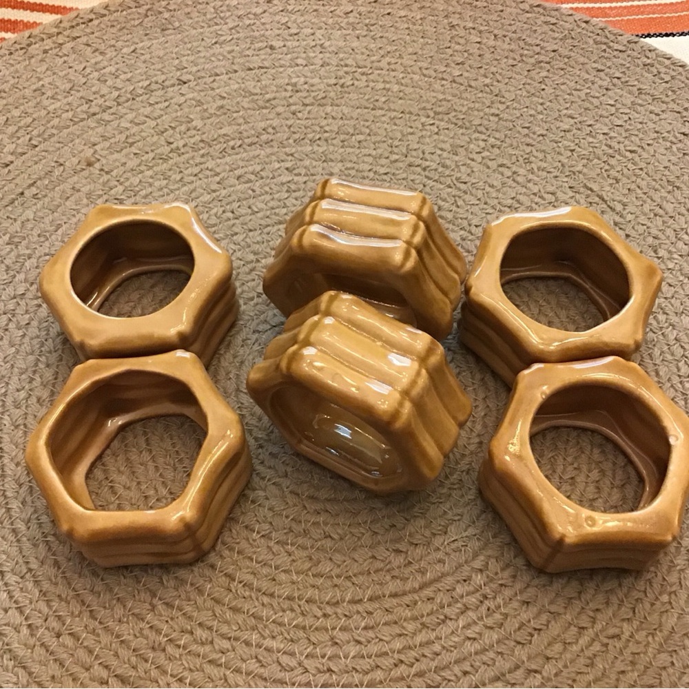 6 vintage ceramic napkin rings